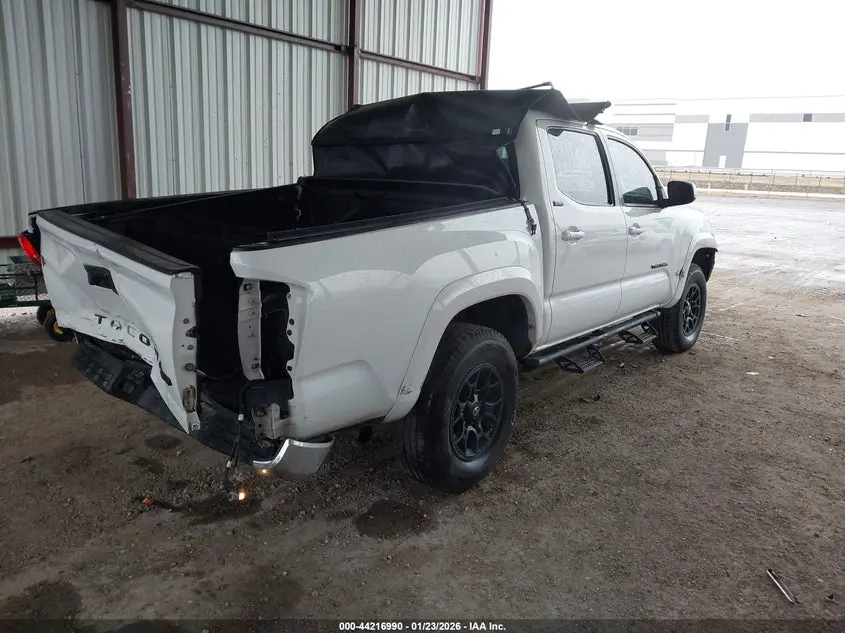 2021 TOYOTA TACOMA SR5 V6