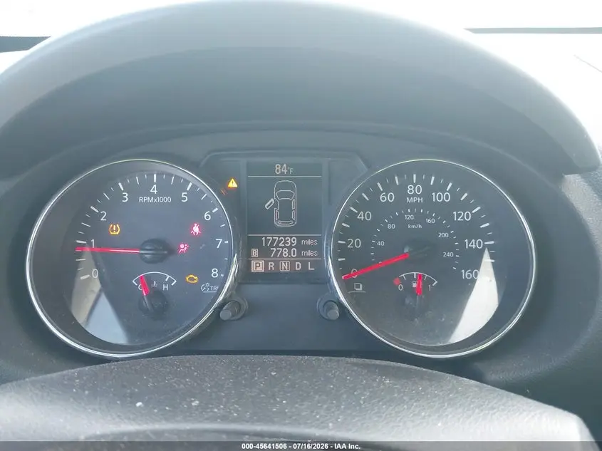 2011 NISSAN ROGUE S KROM EDITION