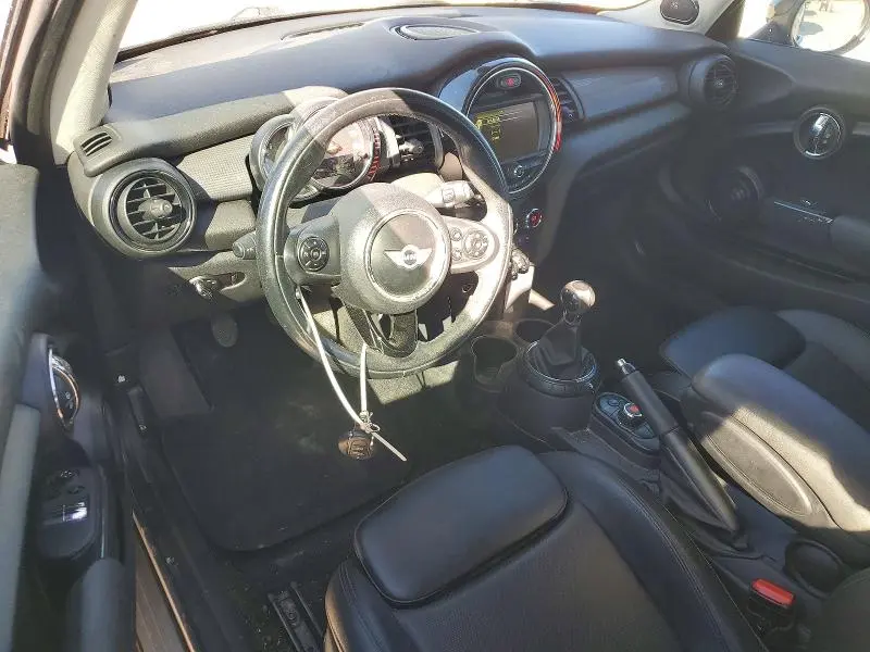 2015 MINI COOPER   