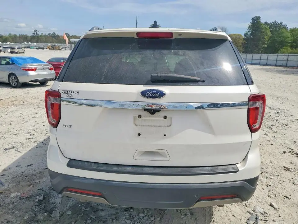 2019 FORD EXPLORER XLT  