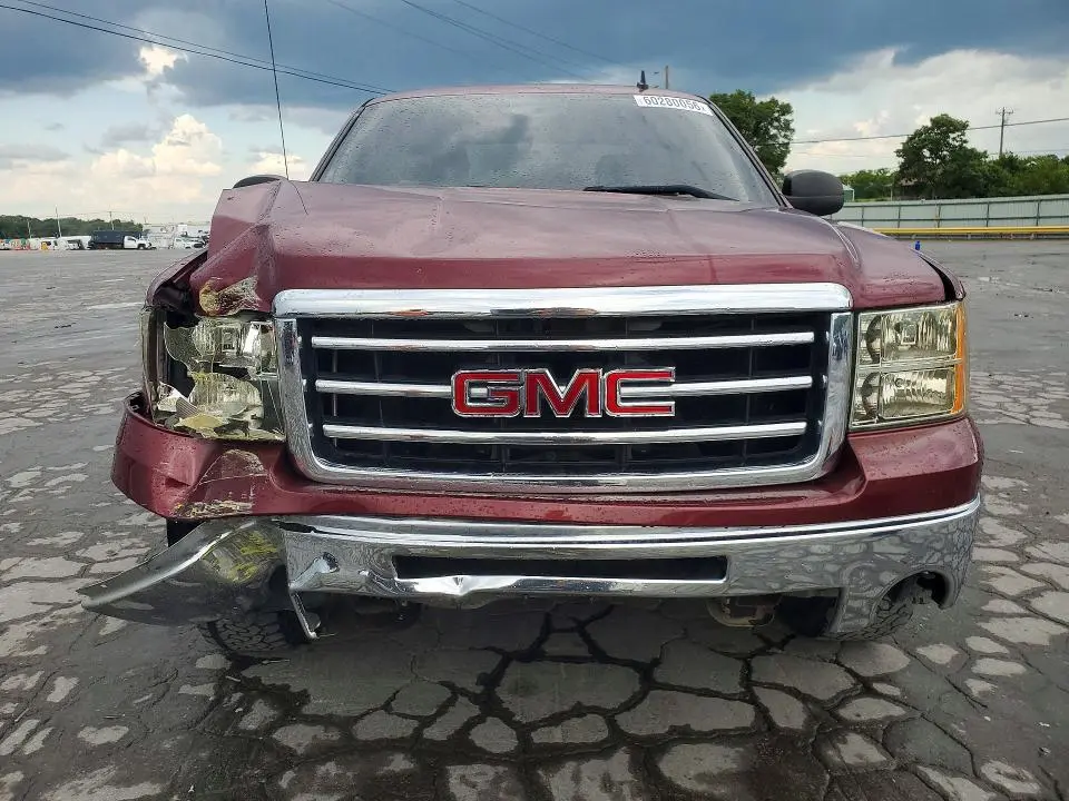 2013 GMC SIERRA C1500 SL  