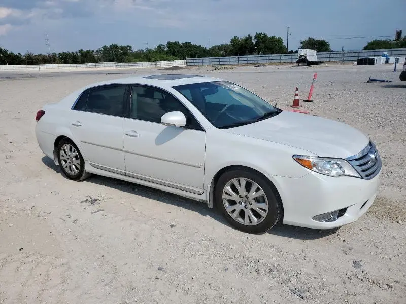 2011 TOYOTA AVALON BASE  