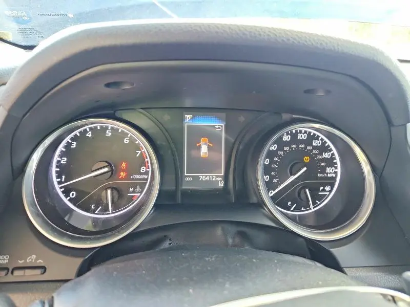 2020 TOYOTA CAMRY SE  