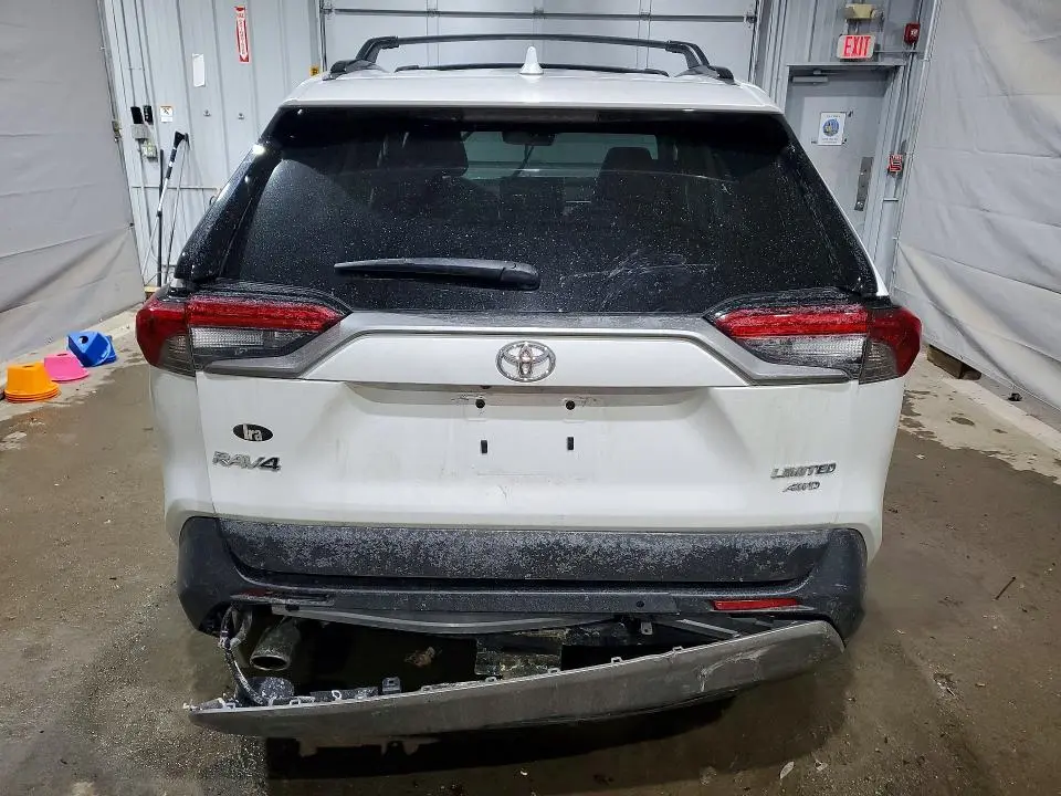 2025 TOYOTA RAV4 LIMITED  