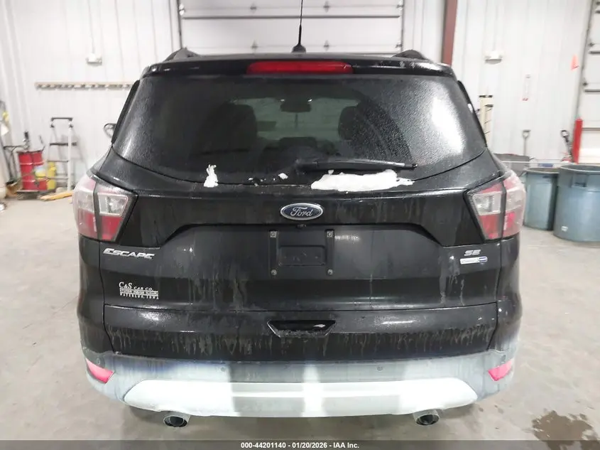 2018 FORD ESCAPE SE