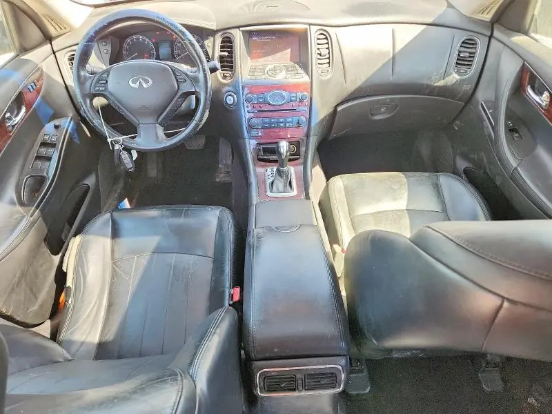 2016 INFINITI QX50 BASE  