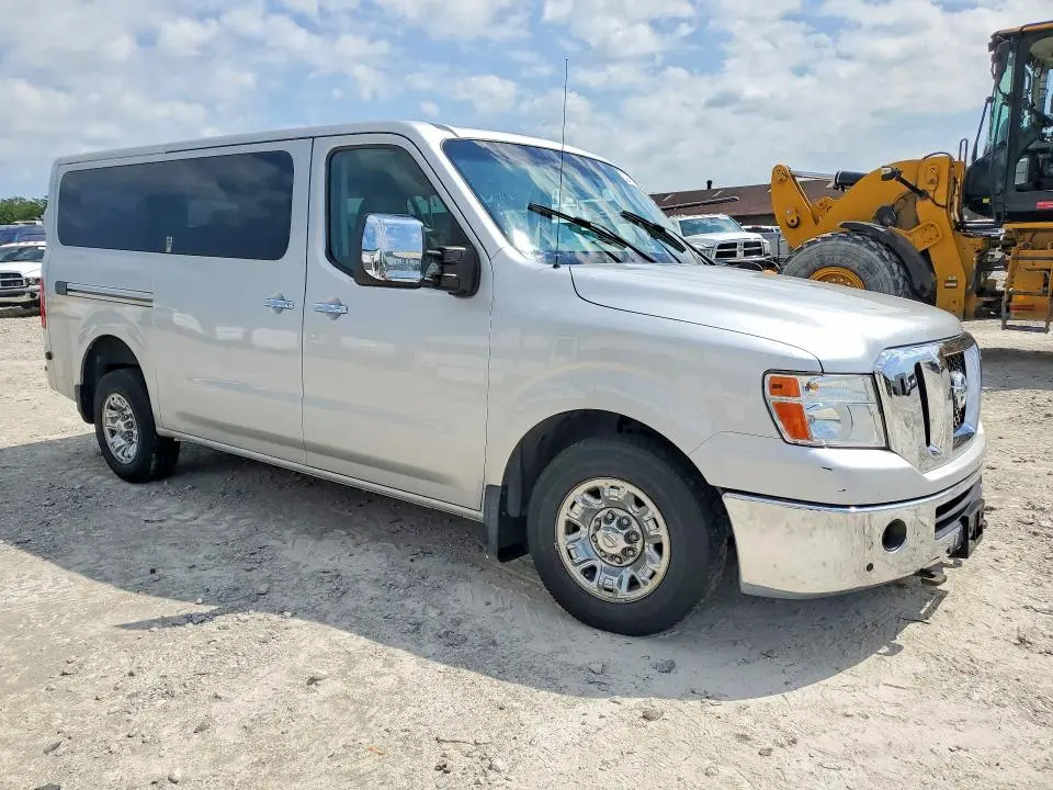 2014 NISSAN NV 3500 HD S  