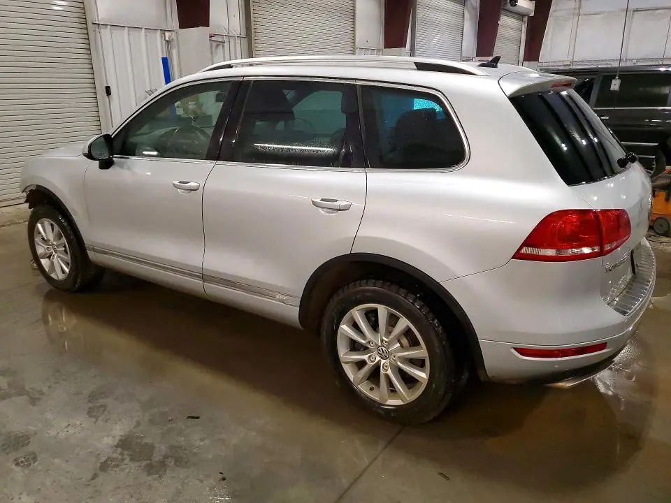 2013 VOLKSWAGEN TOUAREG V6 TDI  