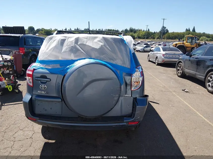 2012 TOYOTA RAV4  