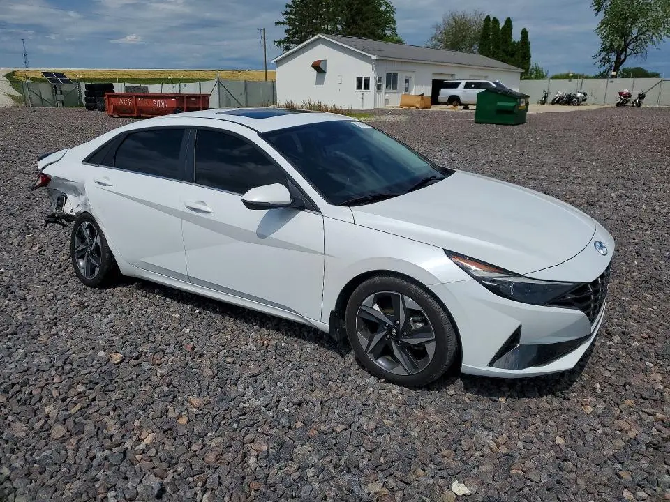 2023 HYUNDAI ELANTRA LIMITED  