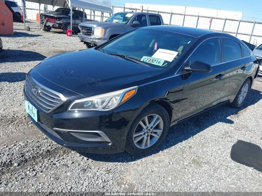 2017 HYUNDAI SONATA SE