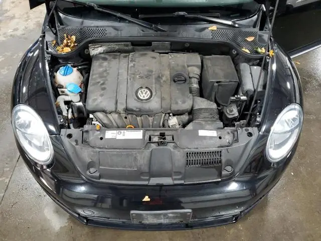 2012 VOLKSWAGEN BEETLE   