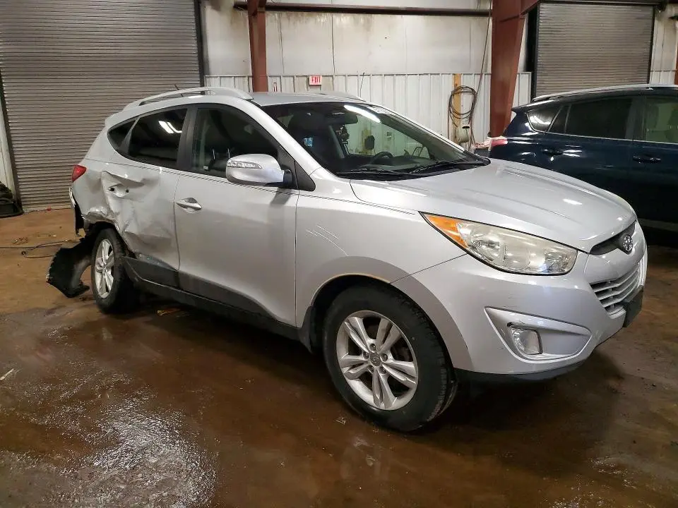 2013 HYUNDAI TUCSON GLS  