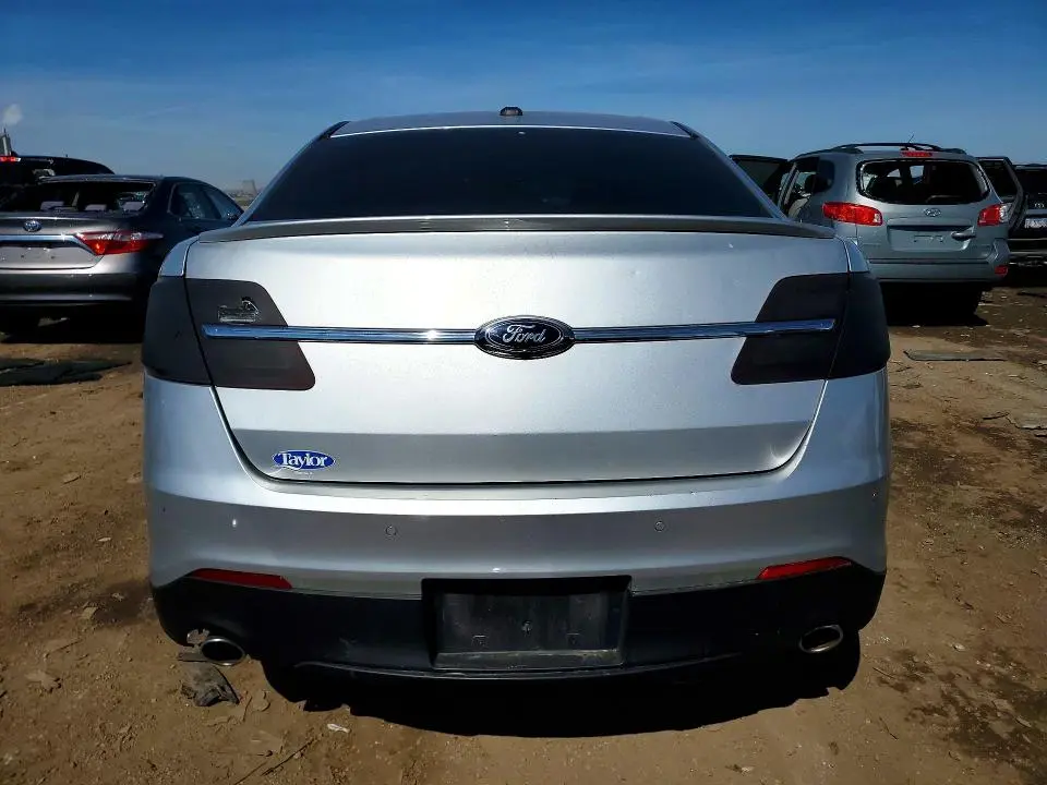 2018 FORD TAURUS SEL  