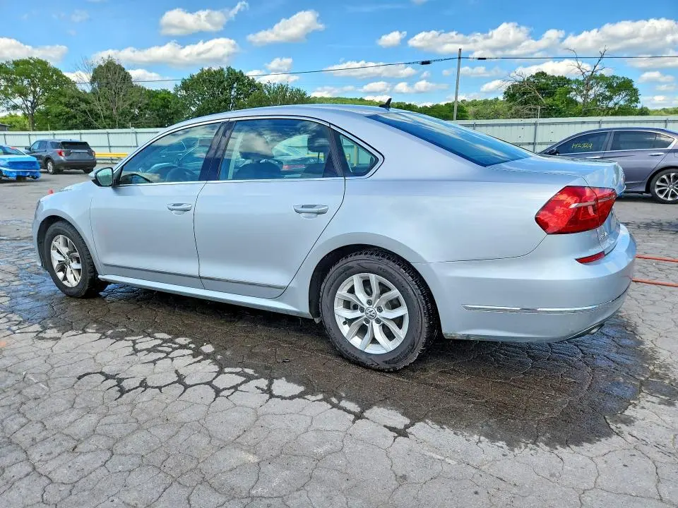 2016 VOLKSWAGEN PASSAT S  