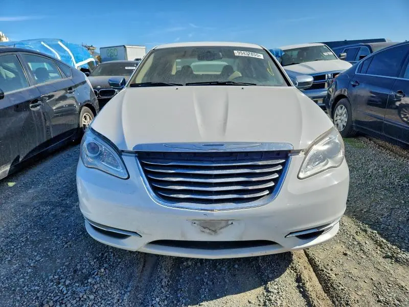 2013 CHRYSLER 200 LIMITED  