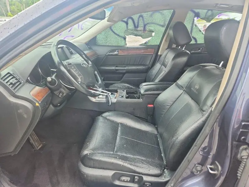 2010 INFINITI M35 X  