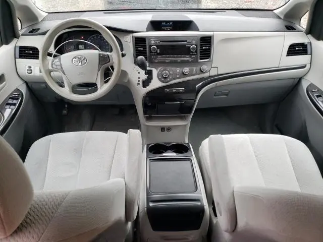 2012 TOYOTA SIENNA LE  