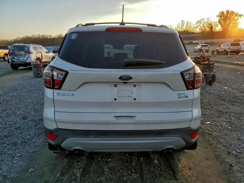 2018 FORD ESCAPE SEL  