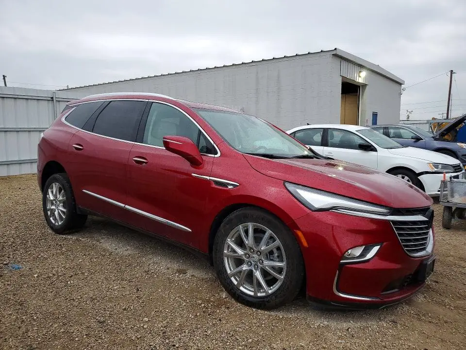 2024 BUICK ENCLAVE ESSENCE  