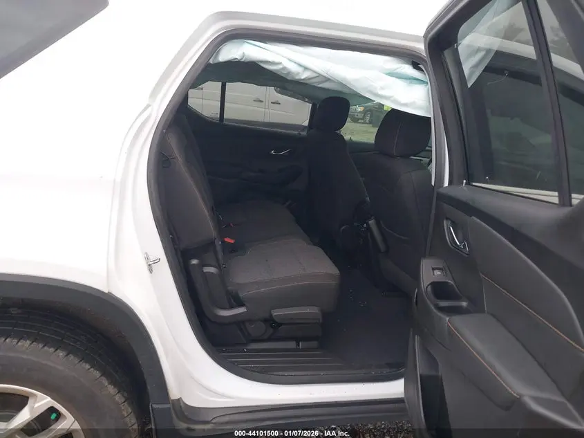 2019 CHEVROLET TRAVERSE LS