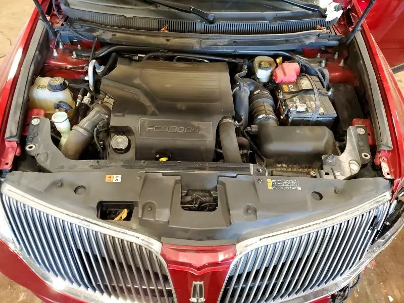 2015 LINCOLN MKT   
