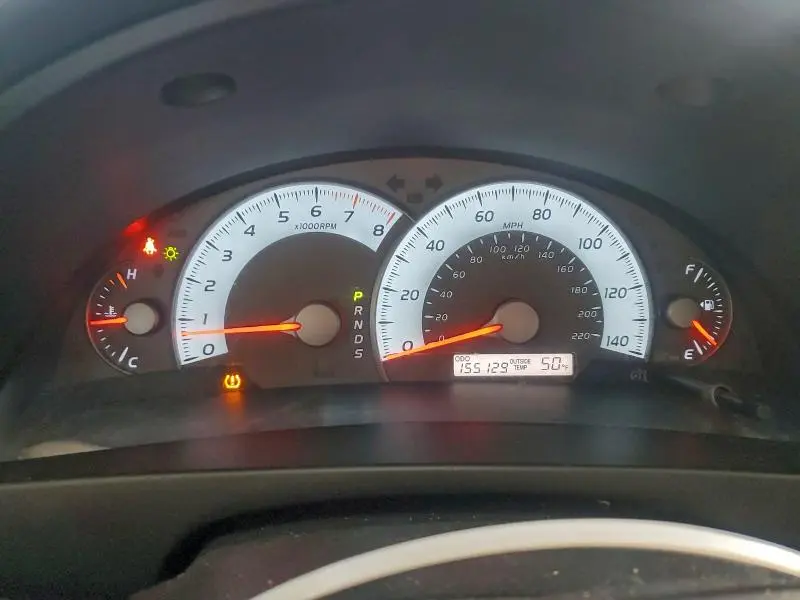 2010 TOYOTA CAMRY BASE  