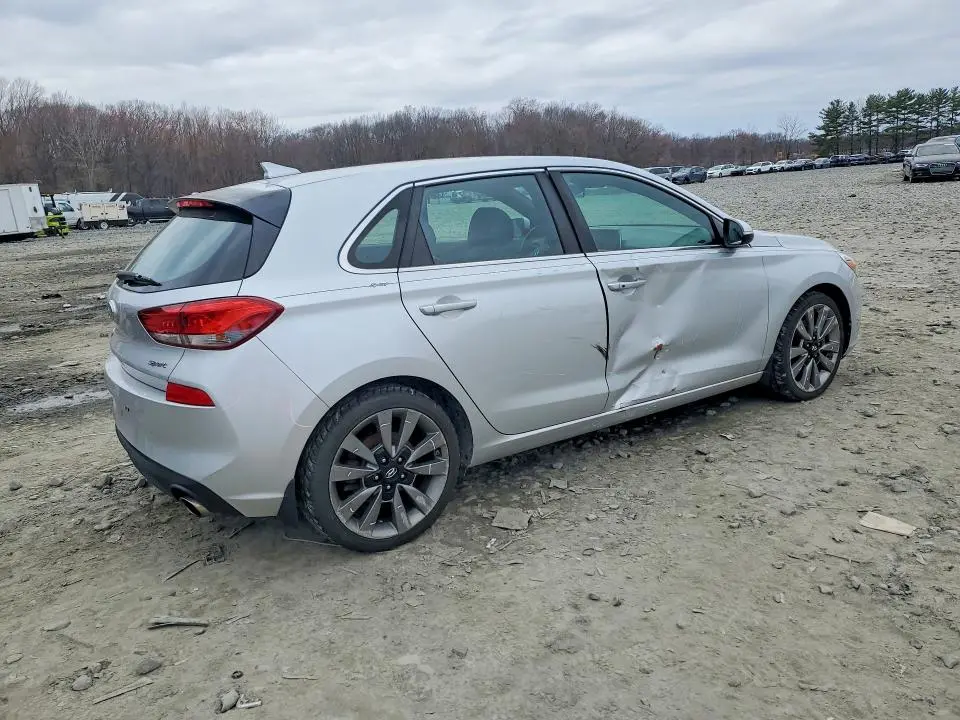 2018 HYUNDAI ELANTRA GT SPORT  