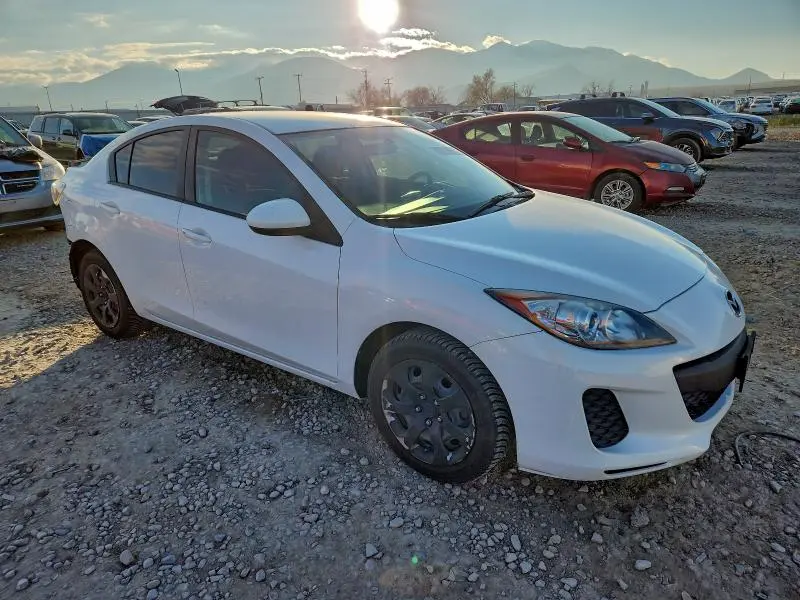 2013 MAZDA 3 I  