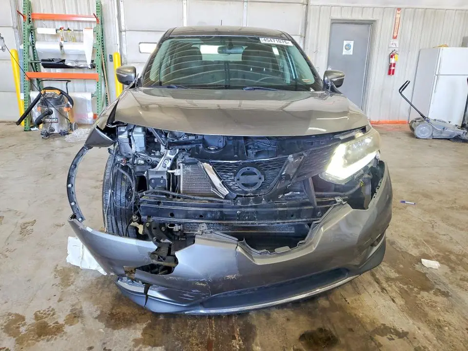 2015 NISSAN ROGUE S  