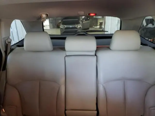 2011 SUBARU OUTBACK 3.6R LIMITED  