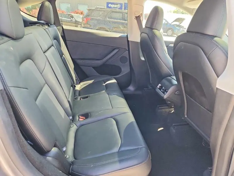 2025 TESLA MODEL Y   