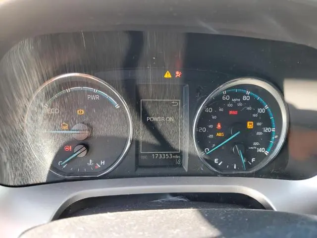 2018 TOYOTA RAV4 HV LE  