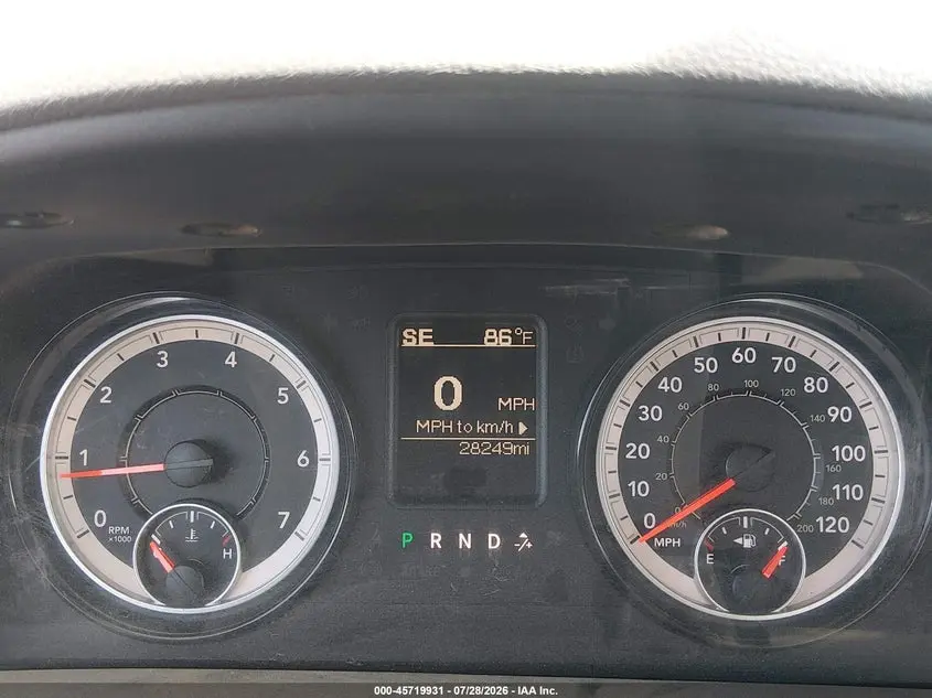 2019 RAM 1500 CLASSIC TRADESMAN  4X4 8' BOX