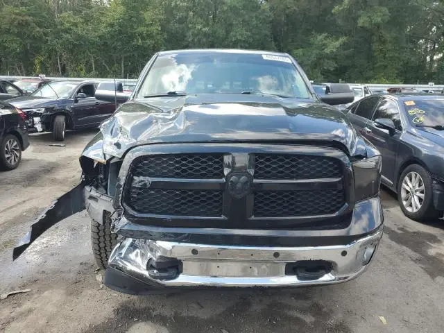 2015 RAM 1500 SLT