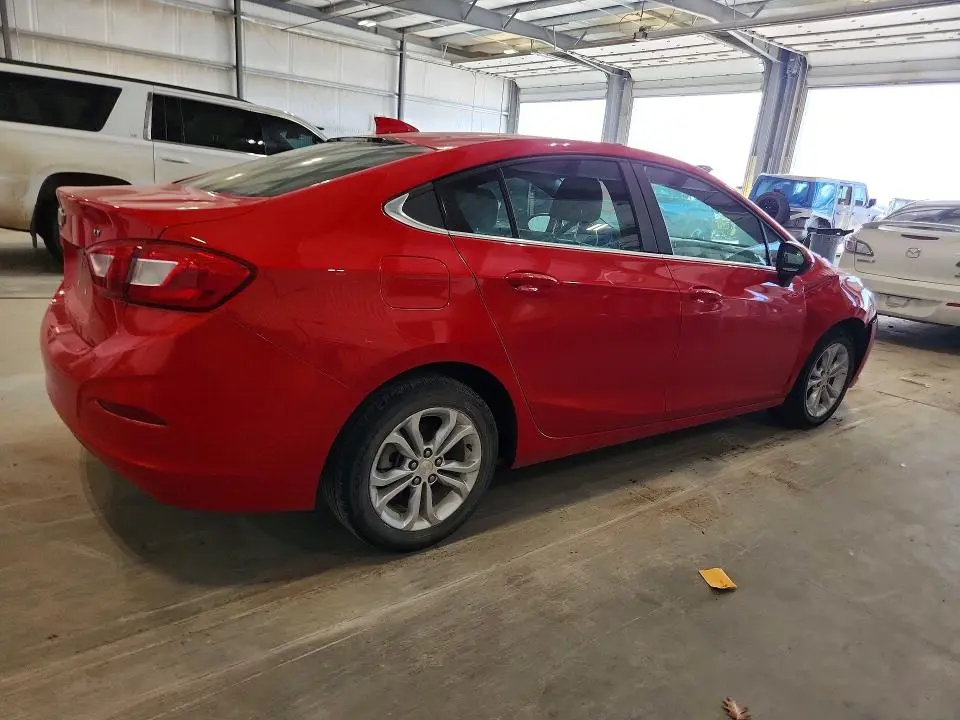 2019 CHEVROLET CRUZE LT  