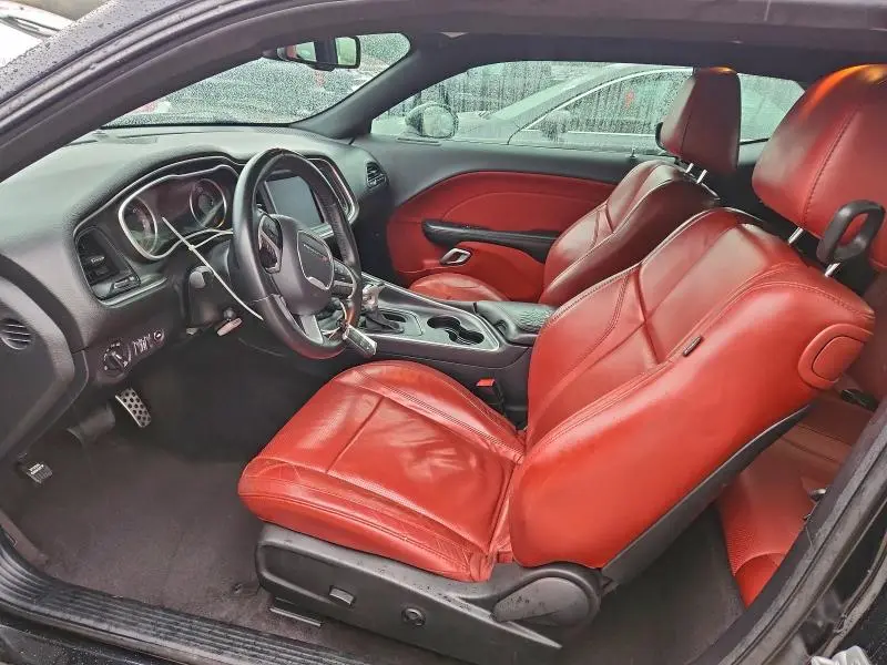 2017 DODGE CHALLENGER SXT  