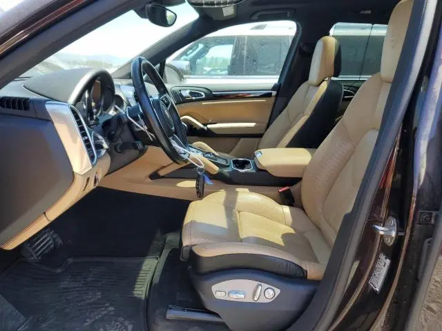 2017 PORSCHE CAYENNE   