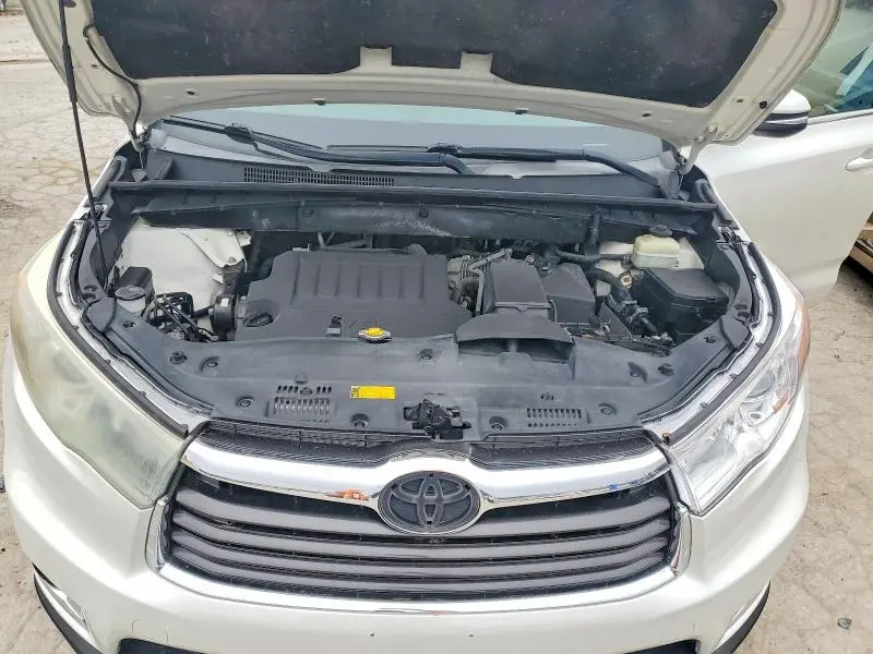 2015 TOYOTA HIGHLANDER LIMITED  