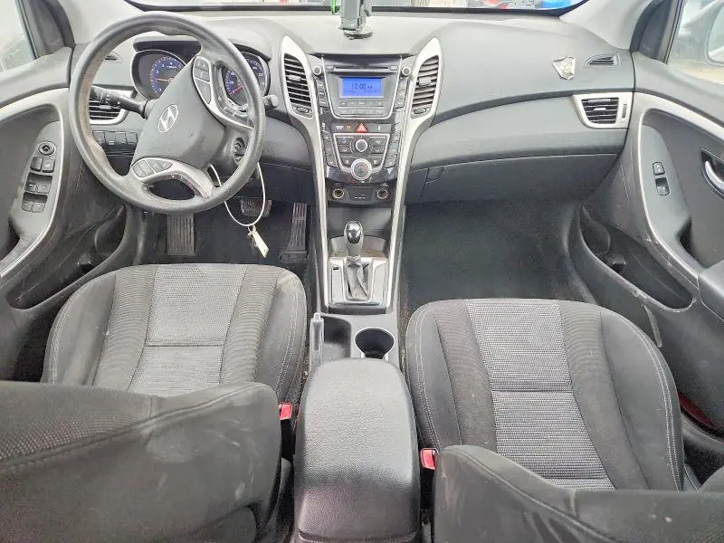 2013 HYUNDAI ELANTRA GT BASE  