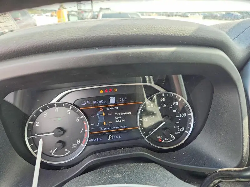 2020 NISSAN TITAN SV  