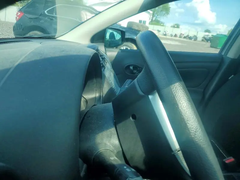 2019 NISSAN VERSA S PLUS  
