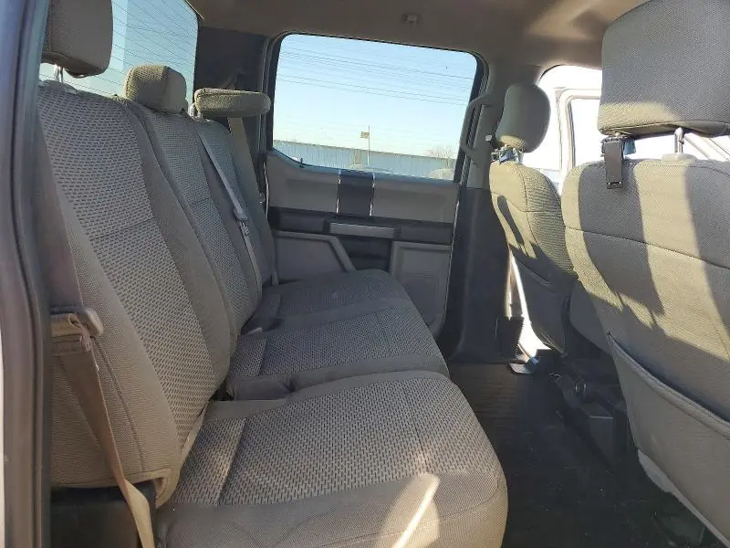 2017 FORD F150 SUPERCREW  