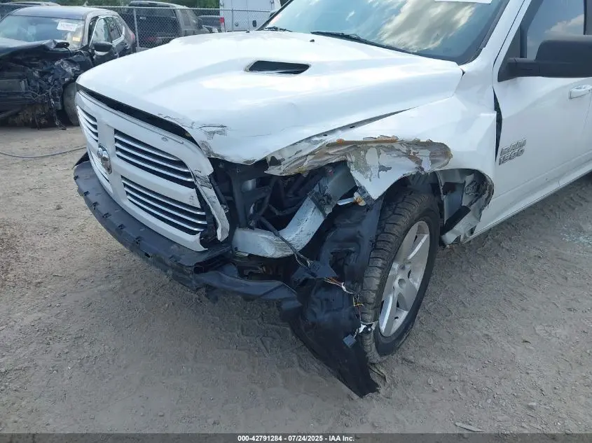 2013 RAM 1500 SPORT