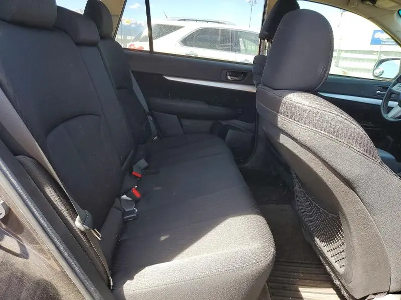 2011 SUBARU OUTBACK 2.5I PREMIUM  