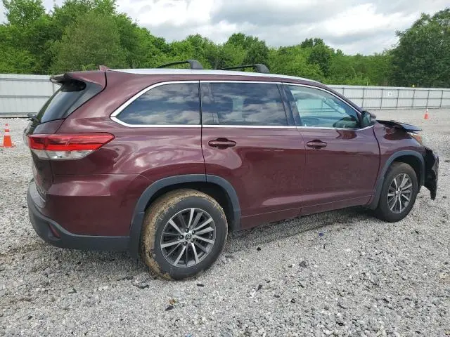 2018 TOYOTA HIGHLANDER SE  