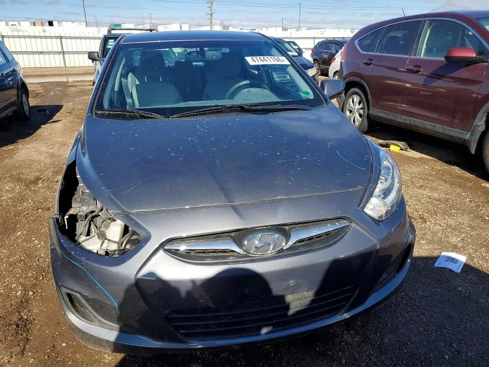 2013 HYUNDAI ACCENT GLS  