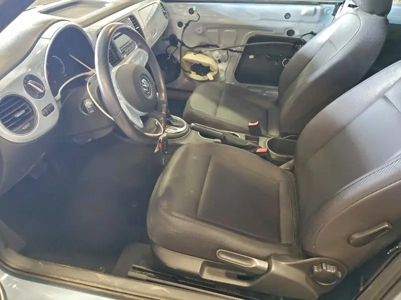 2013 VOLKSWAGEN BEETLE   