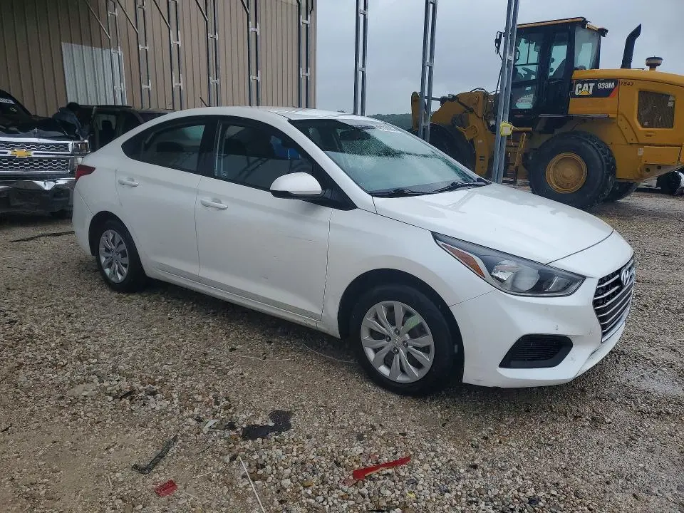 2020 HYUNDAI ACCENT SE  
