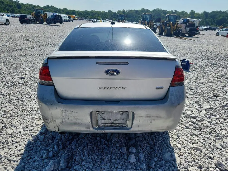 2010 FORD FOCUS SES  